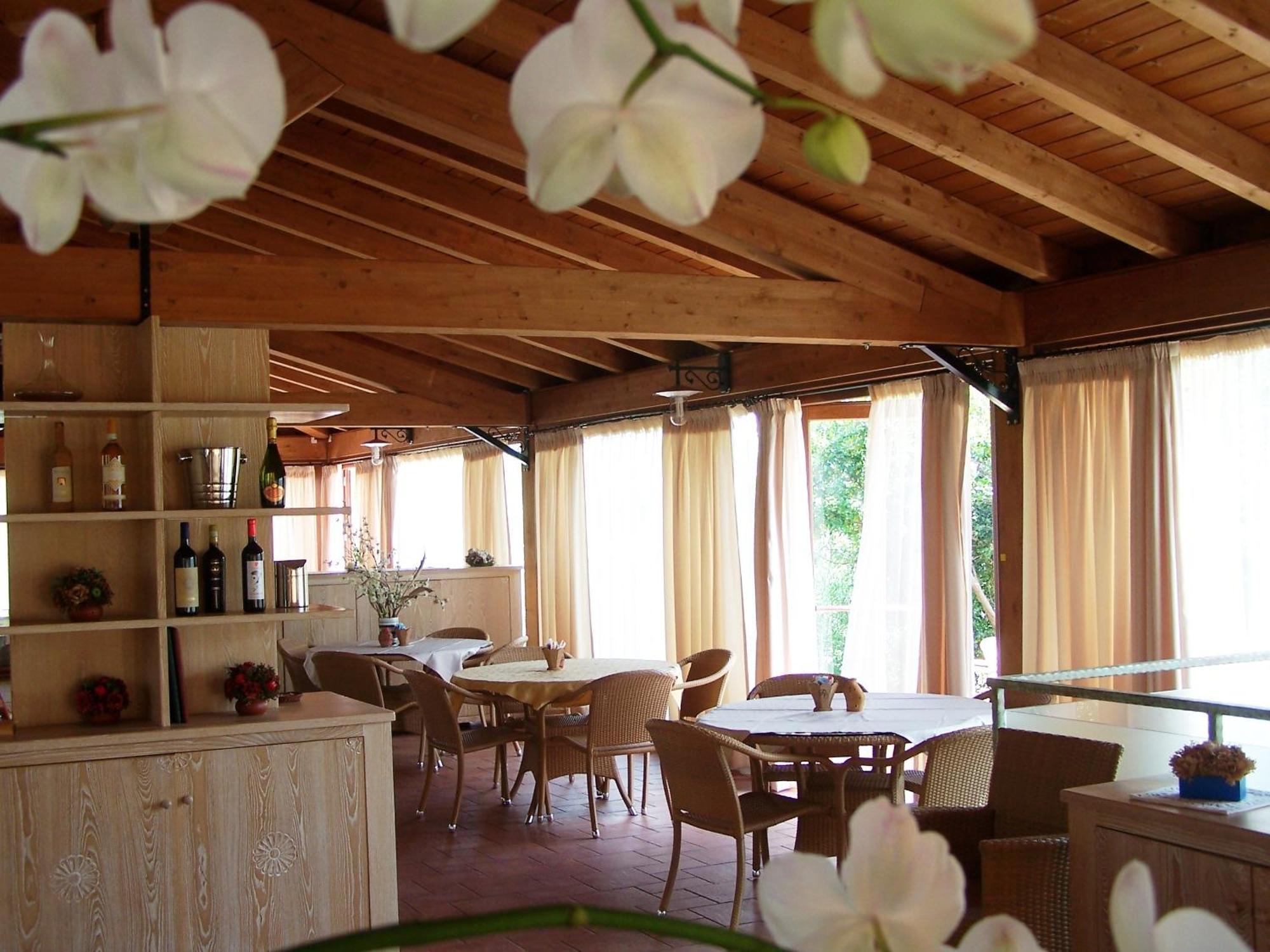 Hotel Club Ragno D'Oro Olbia Tempio Екстер'єр фото